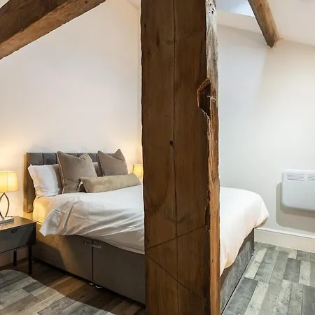 Luxury Apartment! * Bradford (West Yorkshire)